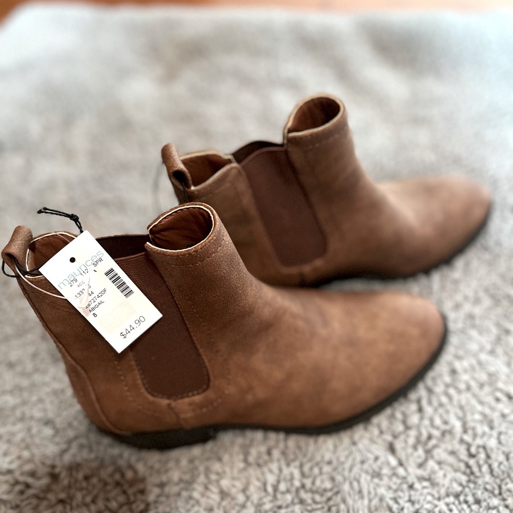 Abigail Chestnut Brown Booties